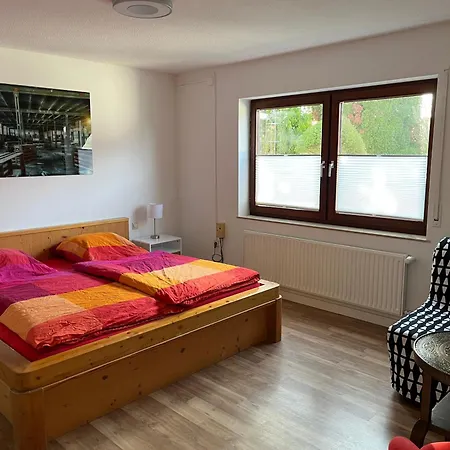 Ruhige Wohnung In Feldrandlage Massenbachhausen Exterior foto